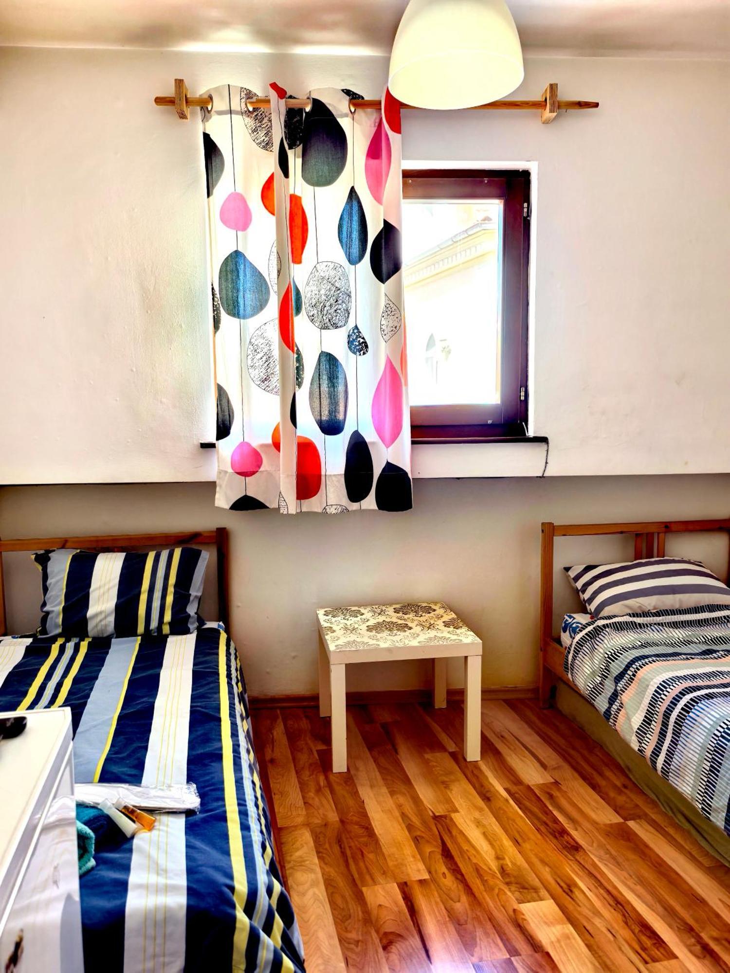4 Rooms Plowdiw Exterior foto